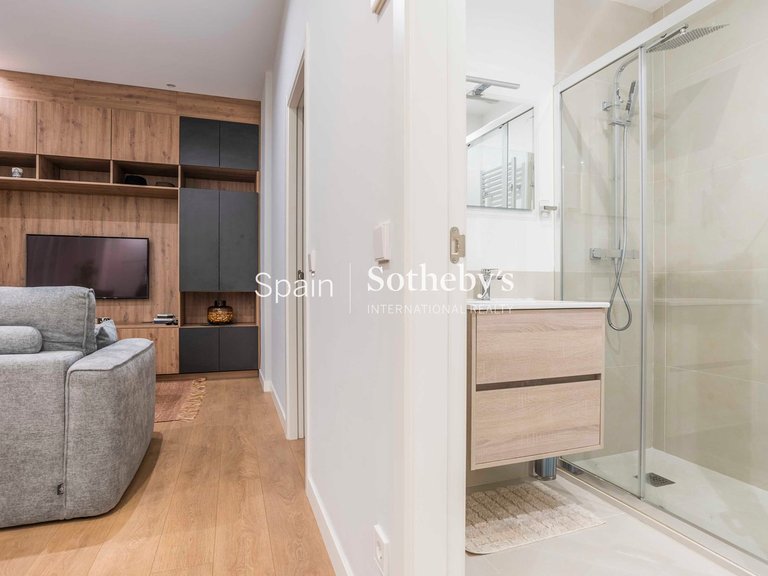 Apartment for Sale in Madrid, Madrid 29