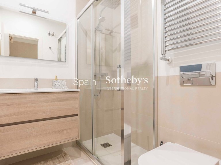 Apartment for Sale in Madrid, Madrid 31