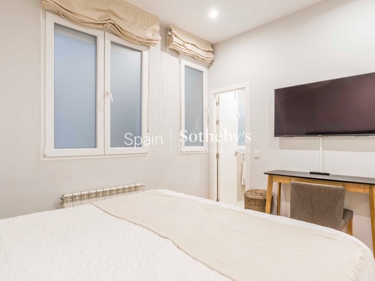 Apartment for Sale in Madrid, Madrid 25