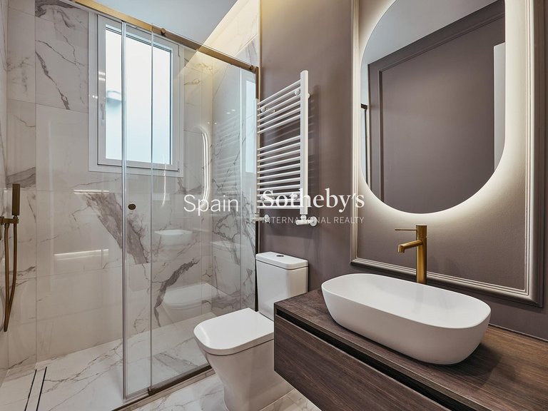 Apartment for Sale in Madrid, Madrid 19