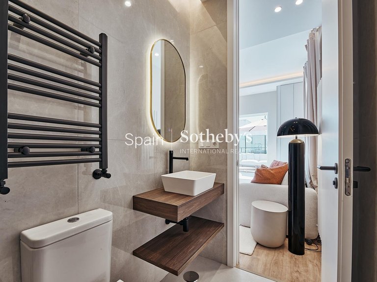 Apartment for Sale in Madrid, Madrid 7