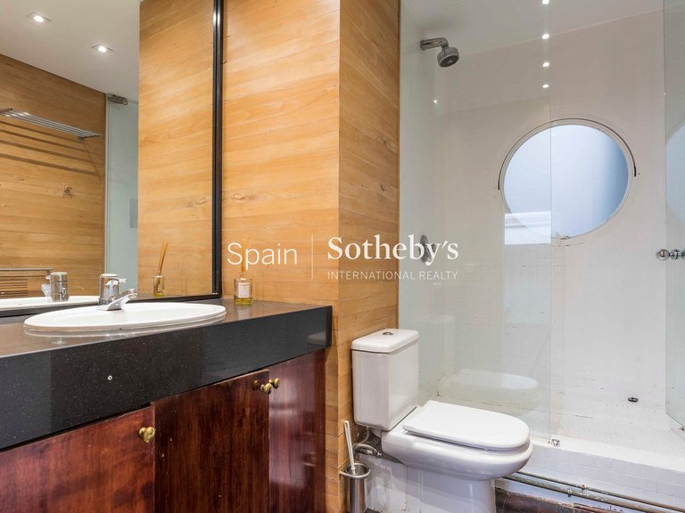 Apartment for Sale in Madrid, Madrid 30