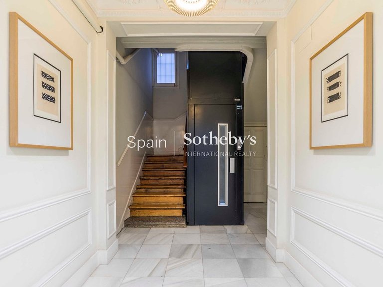 Apartment for Sale in Madrid, Madrid 41