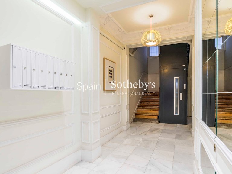 Apartment for Sale in Madrid, Madrid 38