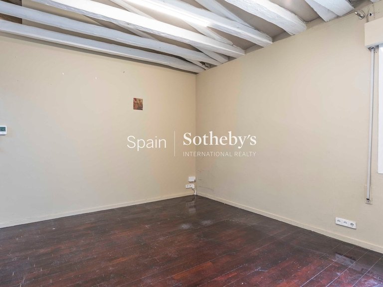 Apartment for Sale in Madrid, Madrid 24