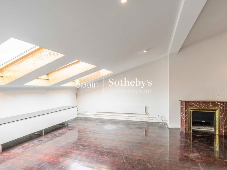 Apartment for Sale in Madrid, Madrid 9
