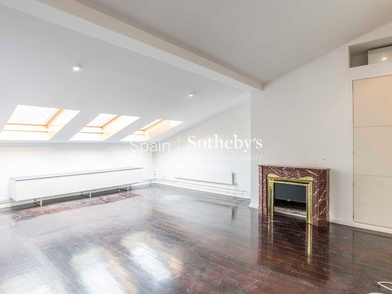 Apartment for Sale in Madrid, Madrid 15