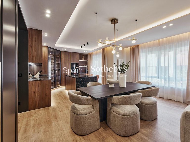 Apartment for Sale in Madrid, Madrid 5