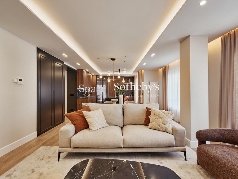 Apartment for Sale in Madrid, Madrid 14