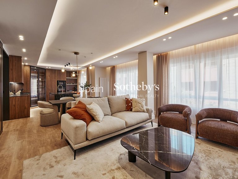 Apartment for Sale in Madrid, Madrid 2