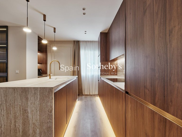 Apartment for Sale in Madrid, Madrid 10