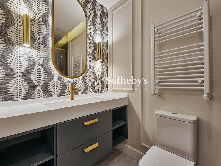 Apartment for Sale in Madrid, Madrid 12