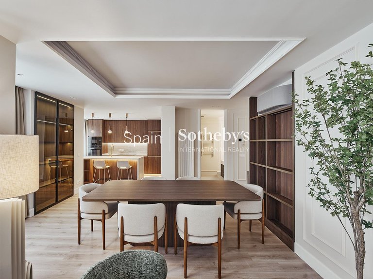 Apartment for Sale in Madrid, Madrid 2
