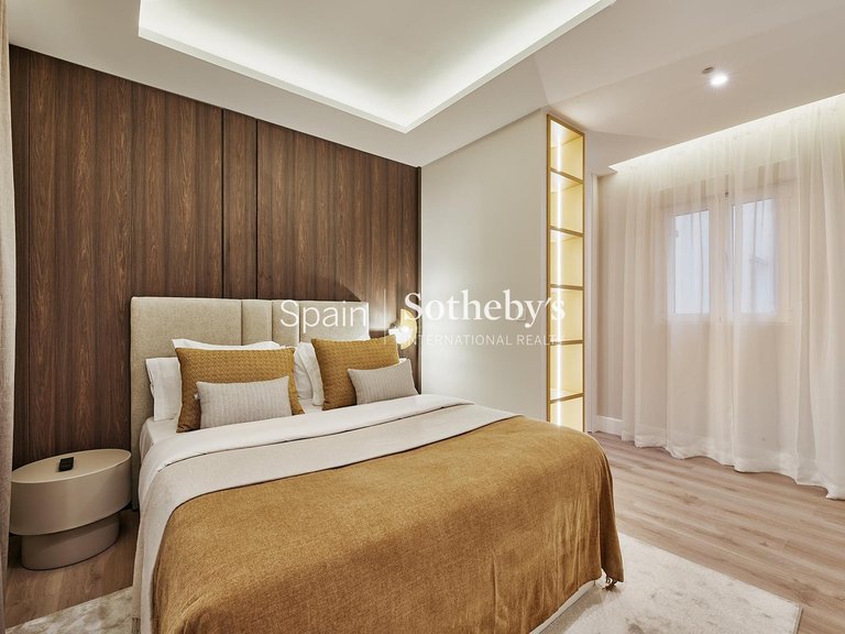 Apartment for Sale in Madrid, Madrid 16