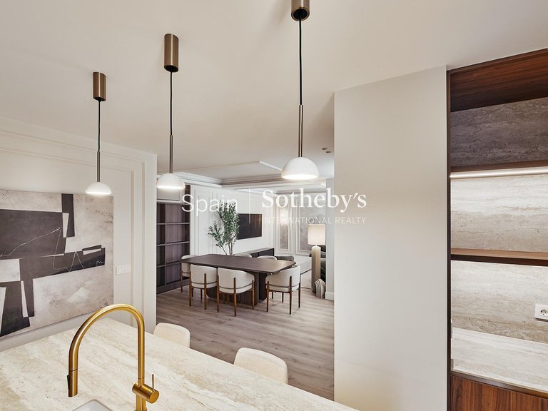 Apartment for Sale in Madrid, Madrid 9