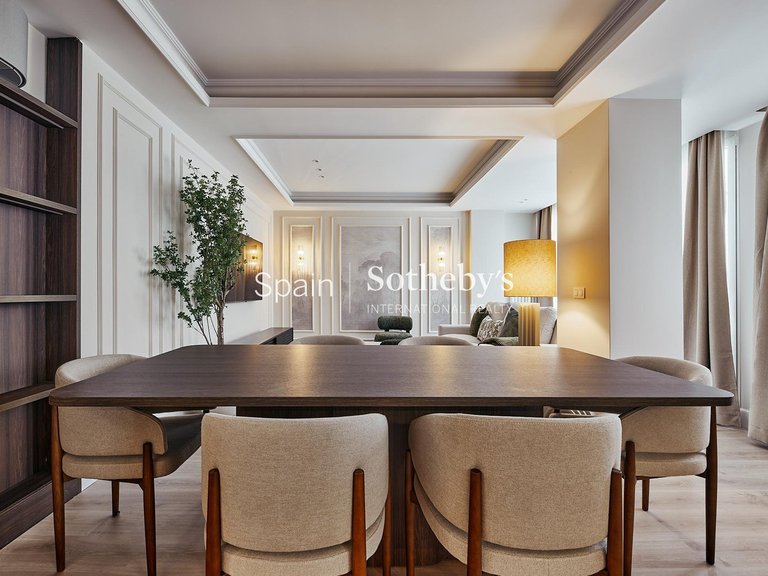 Apartment for Sale in Madrid, Madrid 5