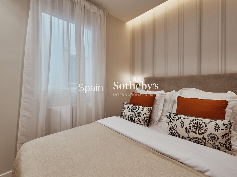 Apartment for Sale in Madrid, Madrid 14