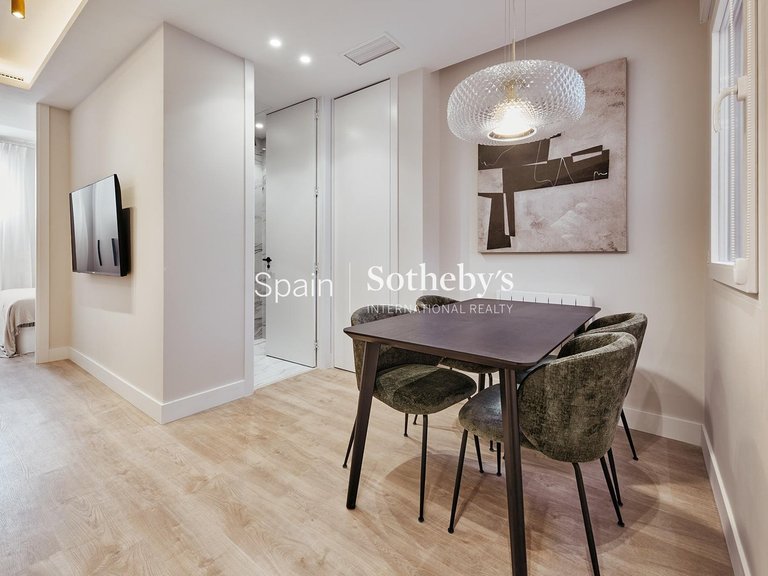 Apartment for Sale in Madrid, Madrid 2