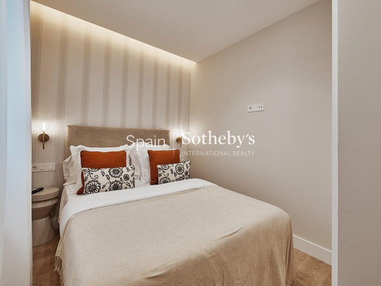 Apartment for Sale in Madrid, Madrid 15