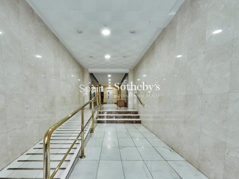 Apartment for Sale in Madrid, Madrid 26