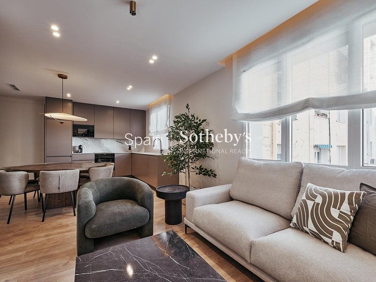 Apartment for Sale in Madrid, Madrid 2