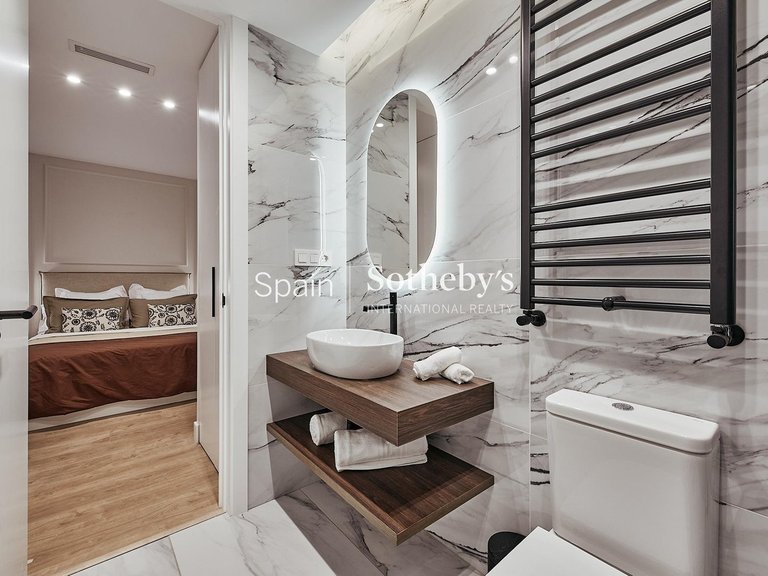 Apartment for Sale in Madrid, Madrid 25