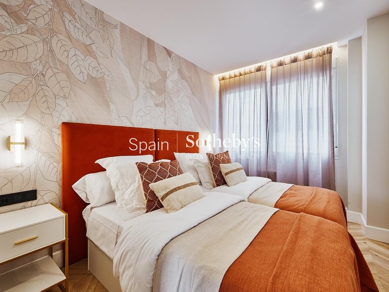 Apartment for Sale in Madrid, Madrid 8