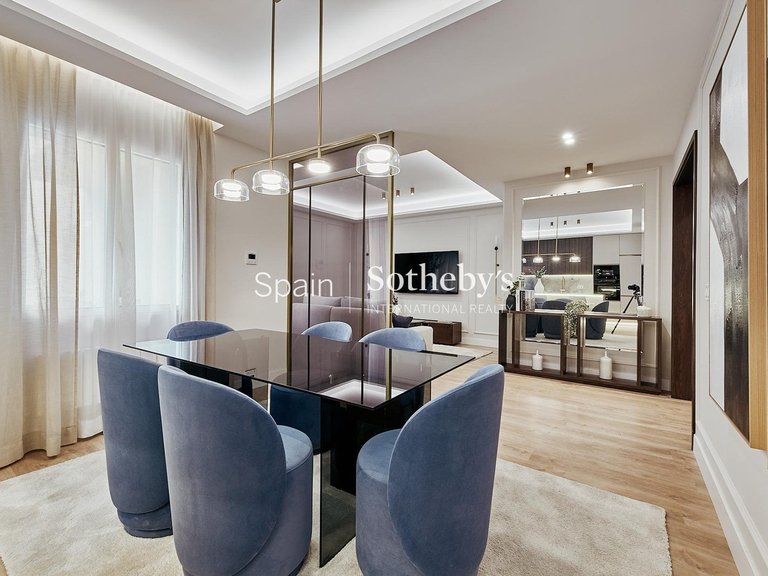 Apartment for Sale in Madrid, Madrid 8