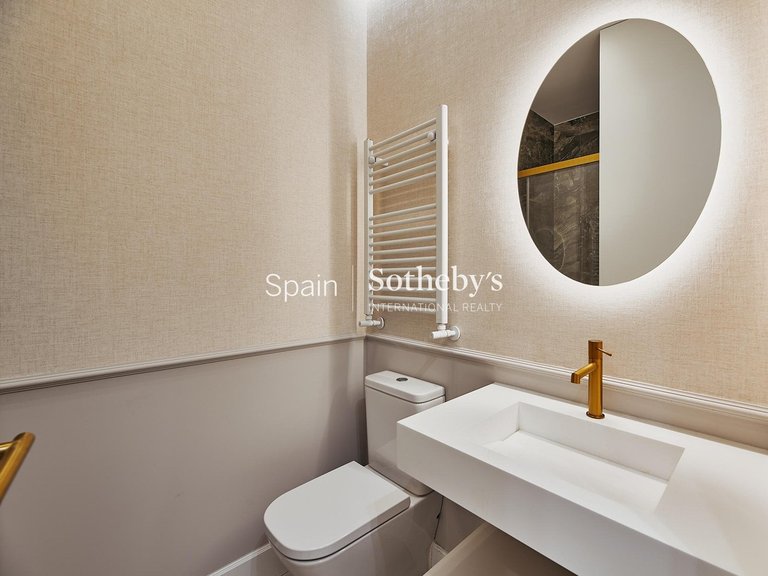 Apartment for Sale in Madrid, Madrid 10