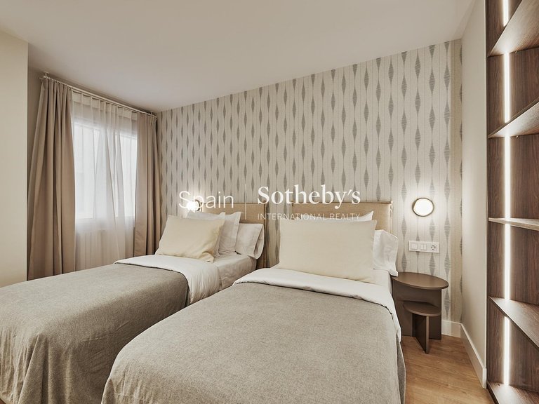 Apartment for Sale in Madrid, Madrid 22