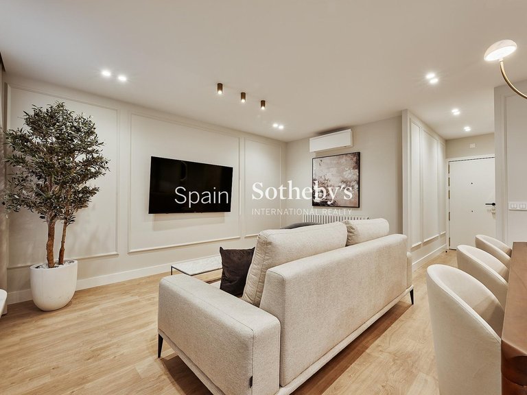 Apartment for Sale in Madrid, Madrid 4
