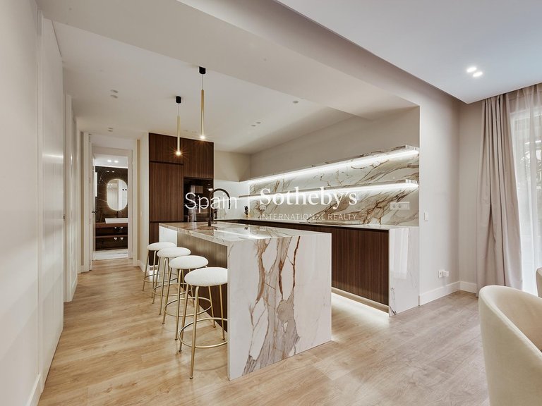 Apartment for Sale in Madrid, Madrid 10