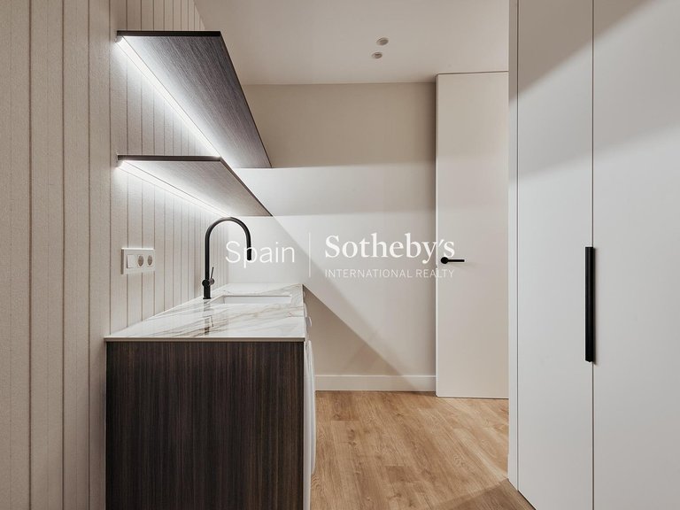 Apartment for Sale in Madrid, Madrid 30
