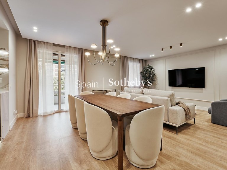 Apartment for Sale in Madrid, Madrid 3