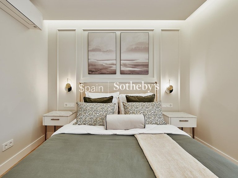 Apartment for Sale in Madrid, Madrid 17