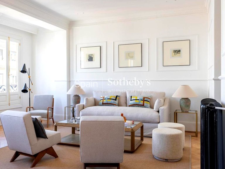 Apartment for Sale in Madrid, Madrid 2