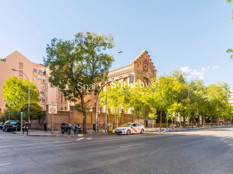 Apartment for Sale in Madrid, Madrid 13