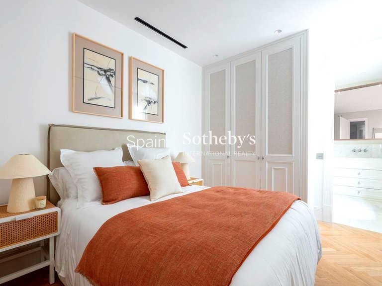 Apartment for Sale in Madrid, Madrid 12