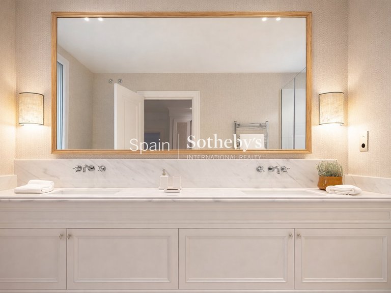 Apartment for Sale in Madrid, Madrid 10