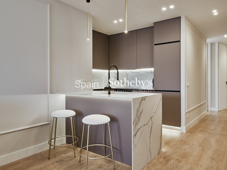 Apartment for Sale in Madrid, Madrid 10