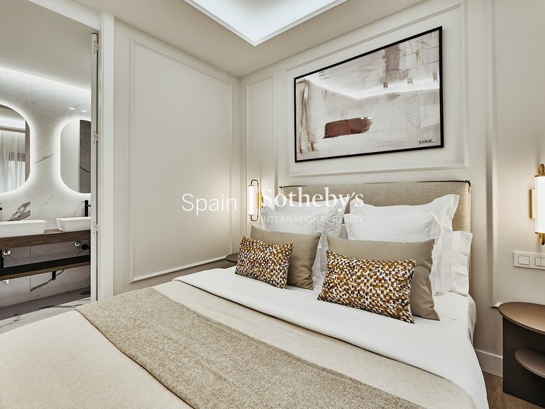 Apartment for Sale in Madrid, Madrid 14