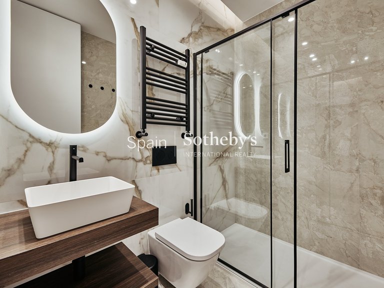 Apartment for Sale in Madrid, Madrid 15