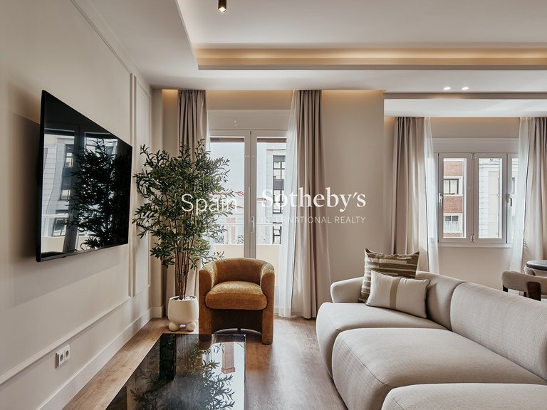 Apartment for Sale in Madrid, Madrid 3