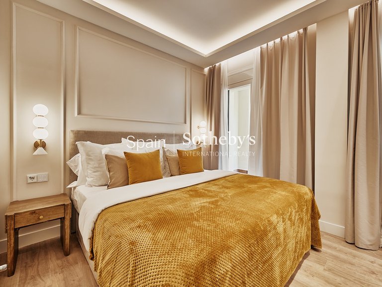 Apartment for Sale in Madrid, Madrid 16