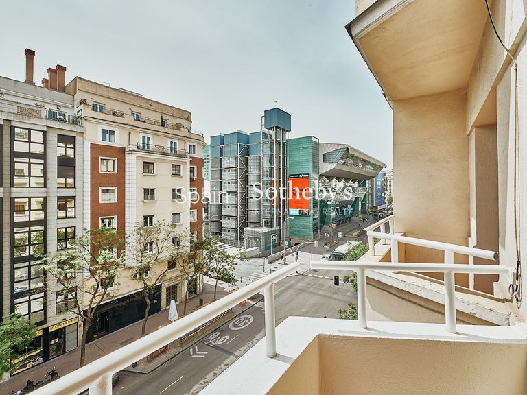 Apartment for Sale in Madrid, Madrid 6