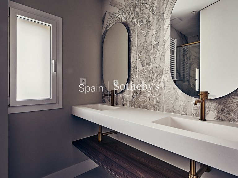 Apartment for Sale in Madrid, Madrid 28