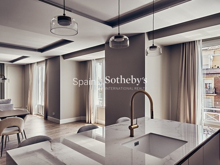 Apartment for Sale in Madrid, Madrid 10