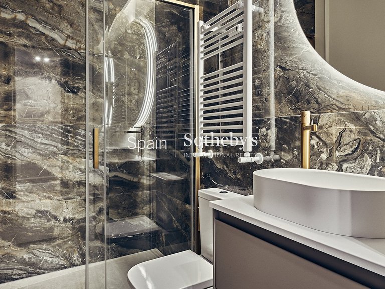 Apartment for Sale in Madrid, Madrid 23