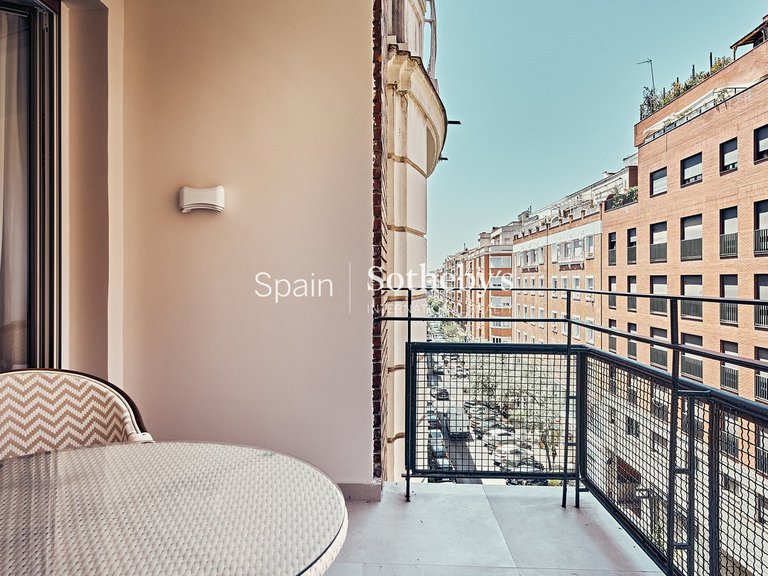 Apartment for Sale in Madrid, Madrid 5
