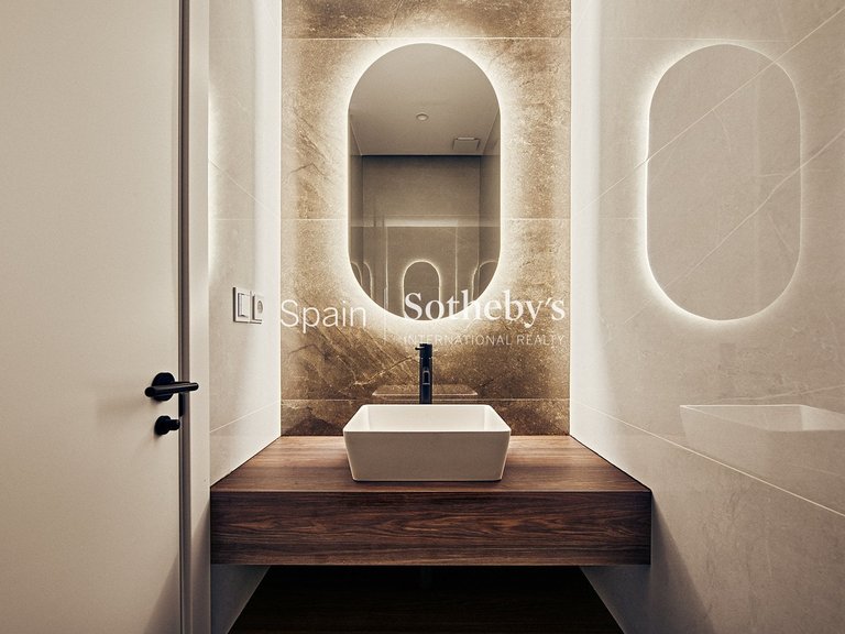 Apartment for Sale in Madrid, Madrid 15